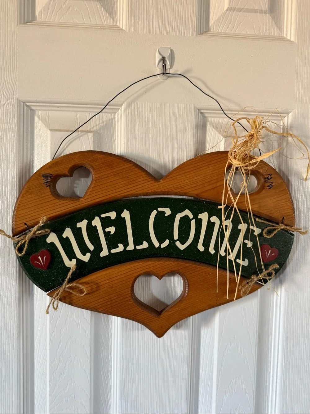Welcome Heart Door Sign - Rustic Brown and Green Home Holiday Decor
